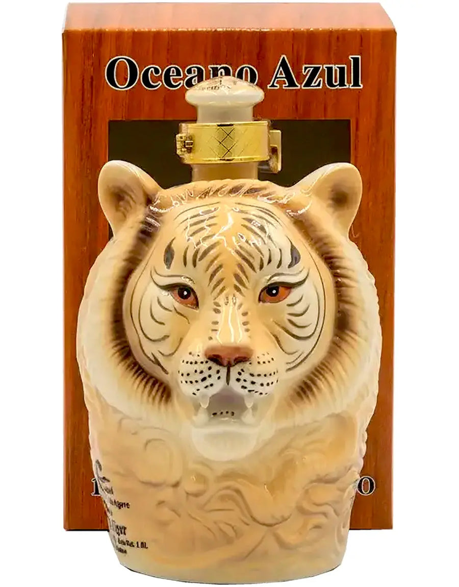 Oceano Azul White Tiger Añejo Tequila
