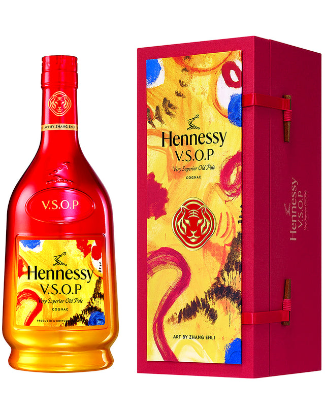 Hennessy V.S.O.P 2022 Lunar New Year Limited Edition Box by Zhang Enli